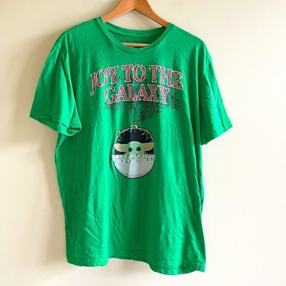 Star Wars Mandalorian Baby Yoda “Joy to the Galaxy” Green Christmas‎ T-Shirt 2X - Picture 1 of 3